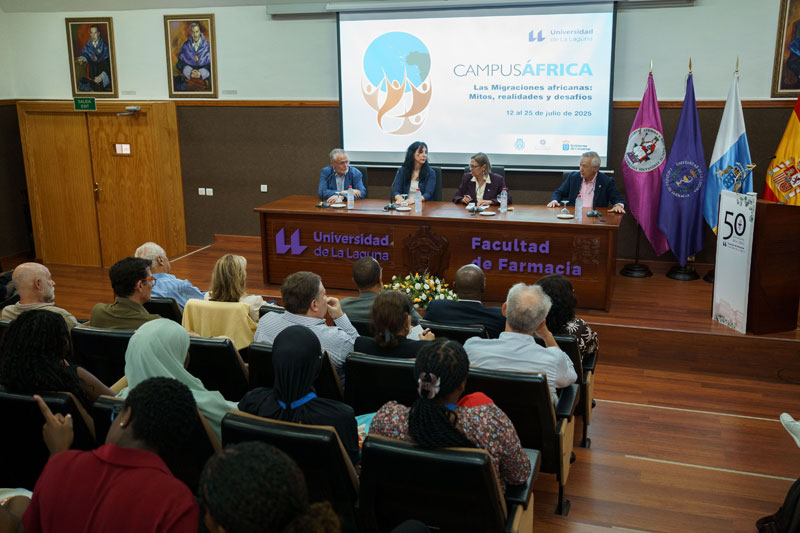 conferencia homenaje manuel elkin patarroyo