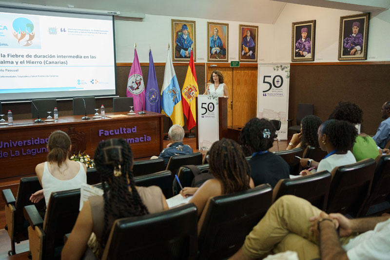 emma carmelo etiologia fiebre campus africa 2025
